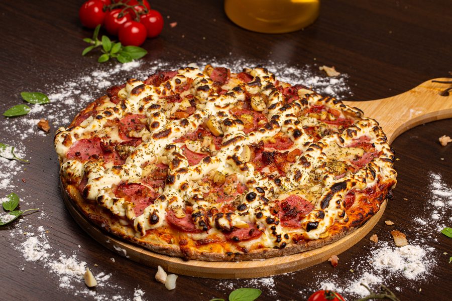 Pizza Calabresa Especial
